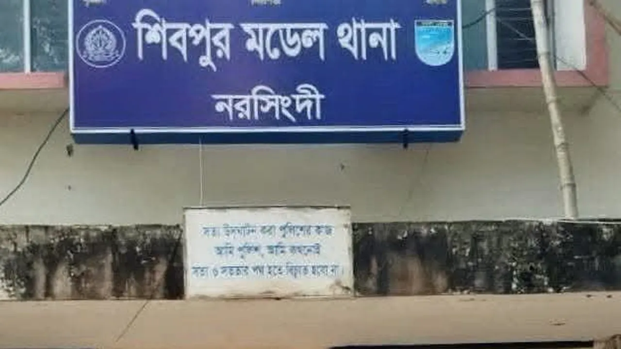 শিবপুরে ছেলের ছুরিকাঘাতে বাবা নিহত, মা-ভাই আহত