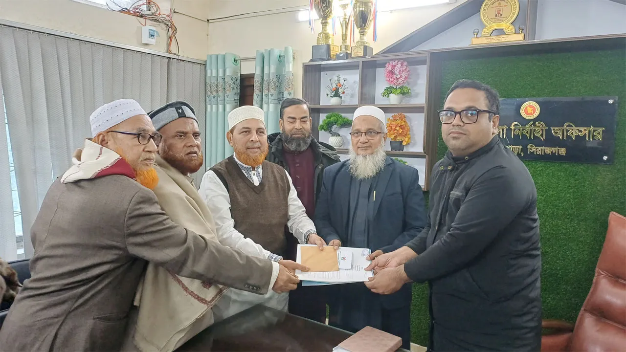 সিরাজগঞ্জ-৪ আসনে জামায়াতের সহকারী সেক্রেটারির মনোনয়নপত্র সংগ্রহ