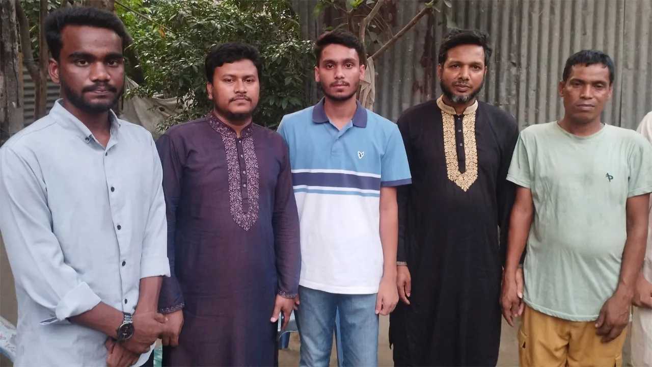 সিরাজগঞ্জে হিন্দু ছাত্রের বিশ্ববিদ্যালয়ে ভর্তির দায়িত্ব নিলো ছাত্রশিবির