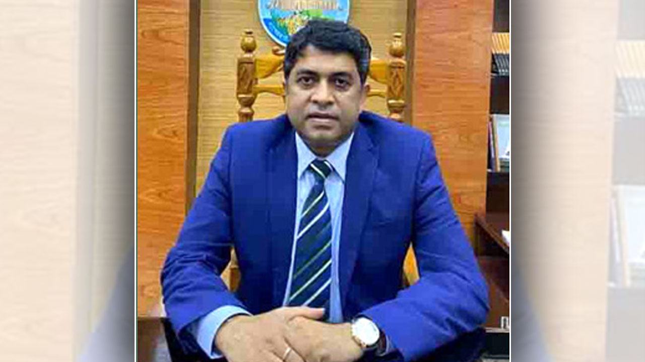 সাবেক ডিসি ফয়জুলকে বাঁচাতে মারিয়া জনপ্রশাসনে শায়লা-সিন্ডিকেট