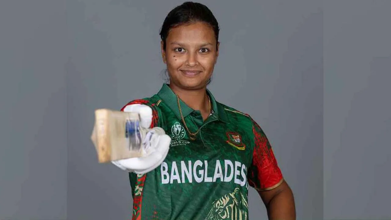 আইসিসির মাস সেরা খেলোয়াড় সোবহানা