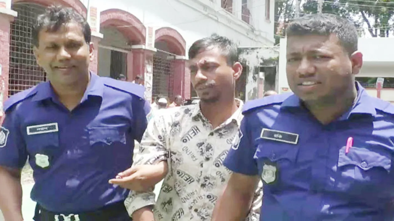 গোপালগঞ্জে বাবাকে কুপিয়ে হত্যার দায়ে ছেলের যাবজ্জীবন