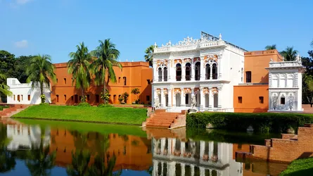 সোনারগাঁও লোকশিল্প জাদুঘর: বাংলার ঐতিহ্যের এক অনন্য সমাহার
