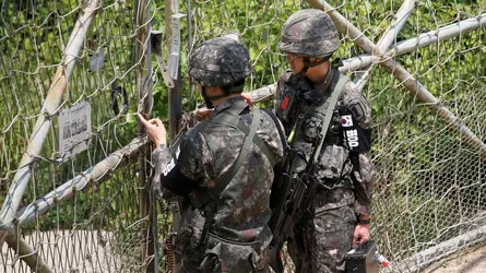 সীমান্ত সংঘাত এড়াতে উত্তর কোরিয়ার সাথে আলোচনার প্রস্তাব দক্ষিণ কোরিয়ার