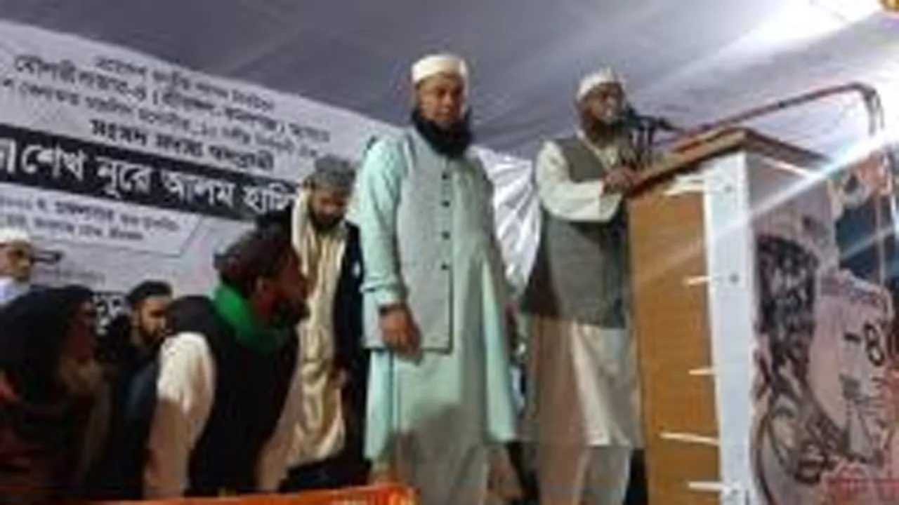 বাংলাদেশে আর ফ্যাসিবাদ কায়েম হতে দেয়া হবে না : মামুনুল হক