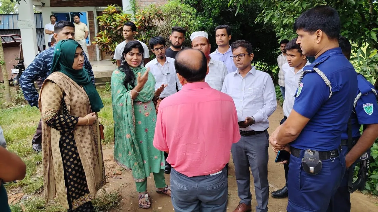 শ্রীমঙ্গল চা বোর্ডের অভিযানে বিপুল পরিমাণ ভারতীয় চা পাতা জব্দ, কারখানা সীলগালা