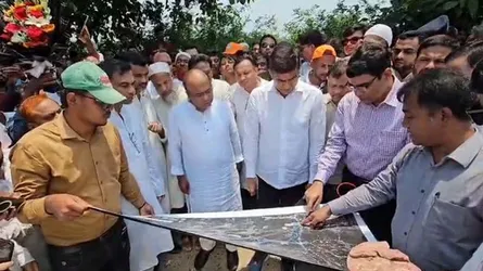 খাল খননের মাধ্যমে প্রান্তিক চাষীদের দুর্দশা দূর করতে চায় সরকার
