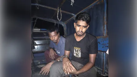 মহাখালী থেকে চুরি বাস মিরপুর বেড়িবাঁধে উদ্ধার
