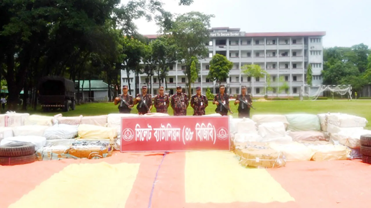 সিলেট সীমান্তে ৫ কোটি টাকার চোরাইপণ্য জব্দ