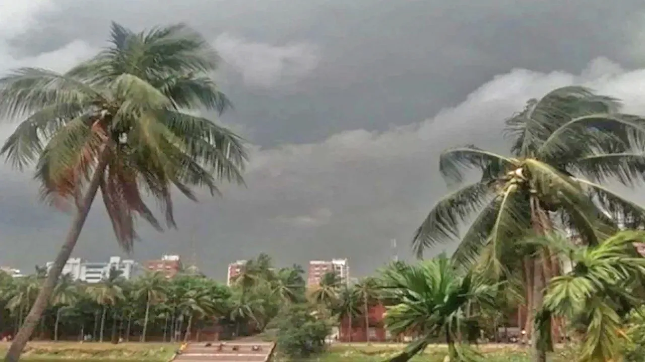 সাত অঞ্চলে ৬০ কিলোমিটার বেগে ঝড়ের শঙ্কা