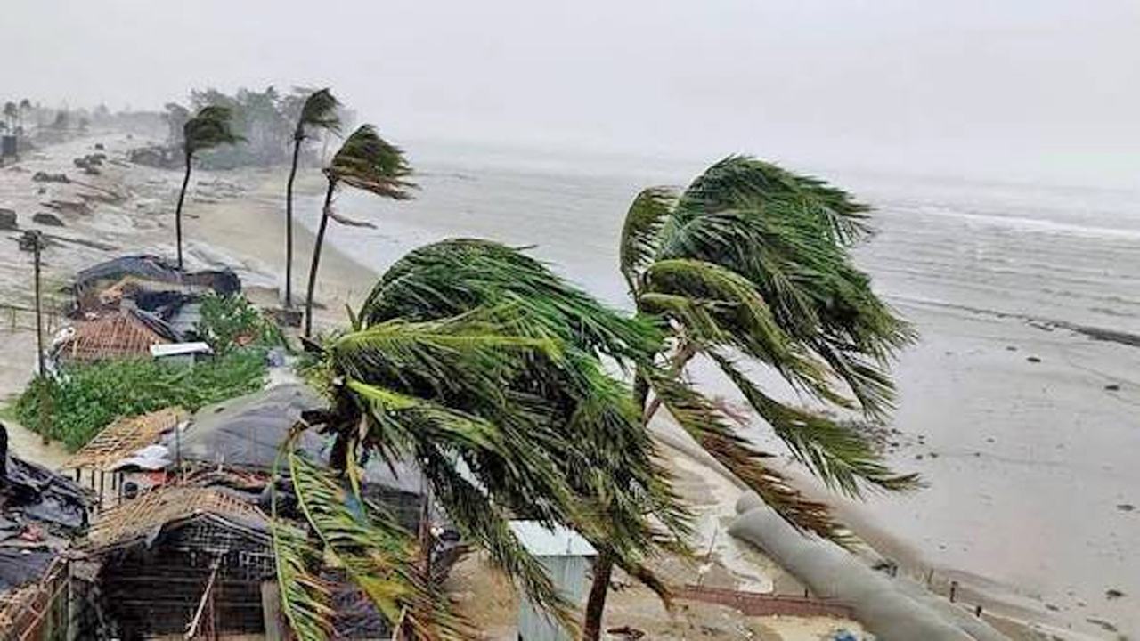 Storms-and-rain-expected-in-8-regions