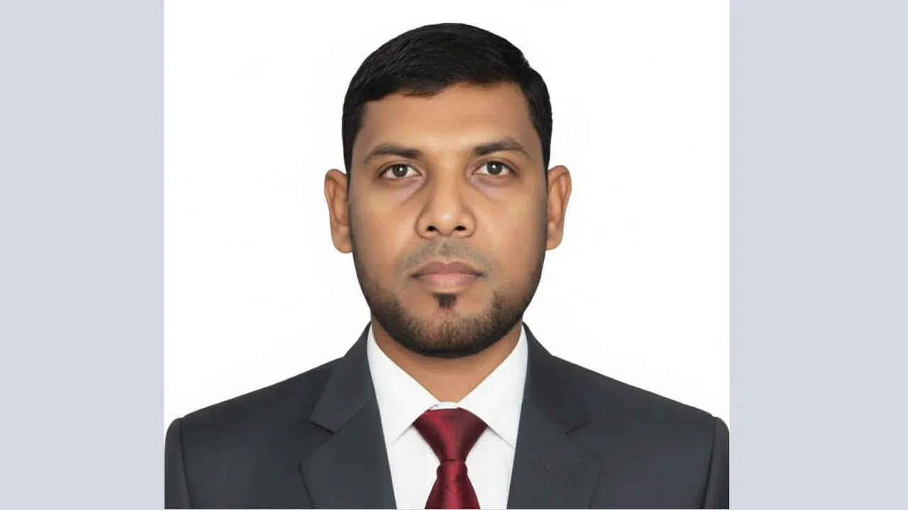 শিক্ষায় টেকসই সাফল্য : শ্রেষ্ঠত্বের স্বীকৃতি পেলেন সুলতান আহমেদ