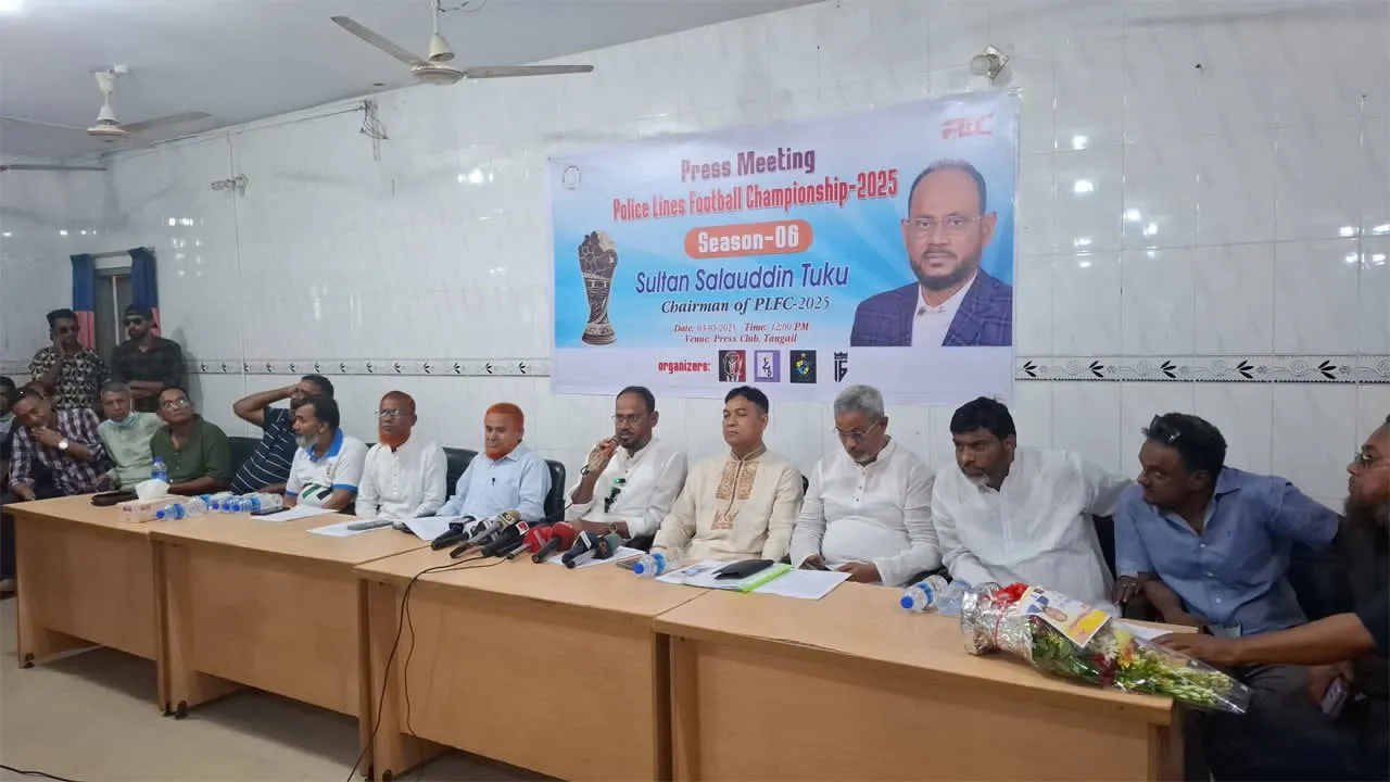 দেশের মানুষ ভোটের অধিকার ফেরত চায়
