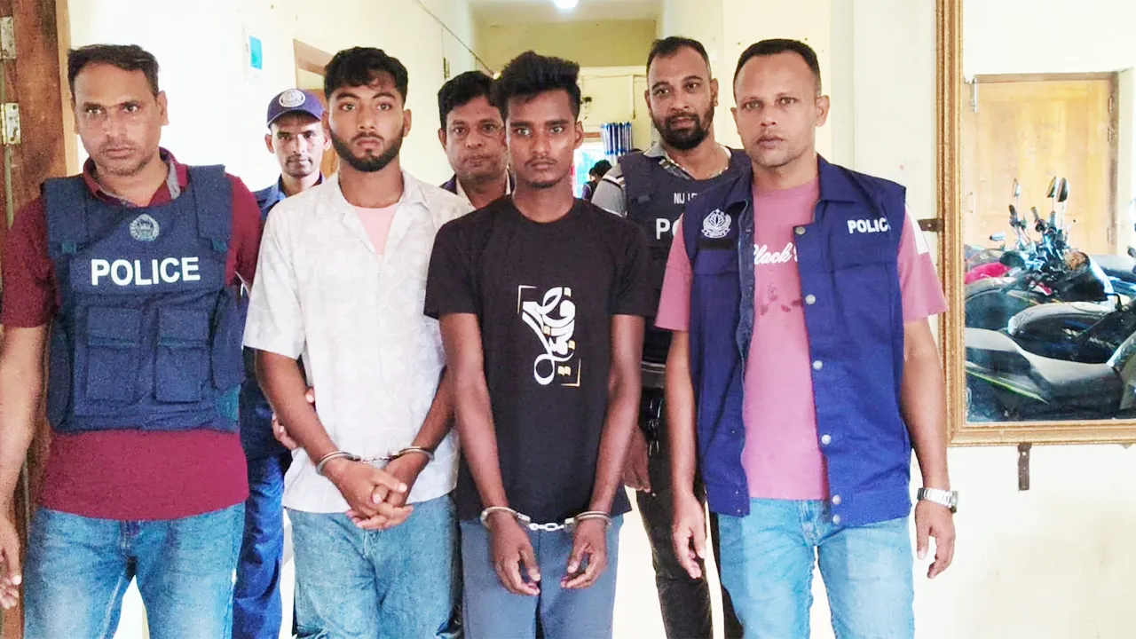 জমি লিখে না দেয়ায় শ্বশুরকে হত্যা : পুত্রবধূসহ গ্রেফতার ৩