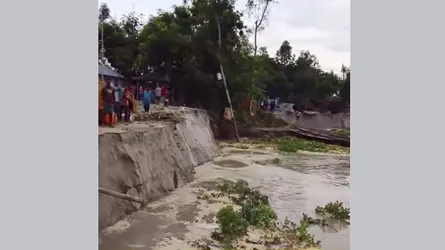 সুন্দরগঞ্জে তিস্তার ভাঙনে এক রাতেই ভিটাহারা দেড়শতাধিক পরিবার