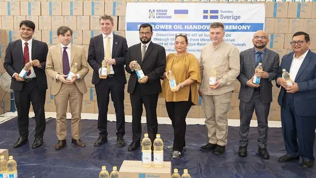 রোহিঙ্গাদের জন্য ইউক্রেন থেকে এলো ৩ হাজার টন সূর্যমুখী তেল