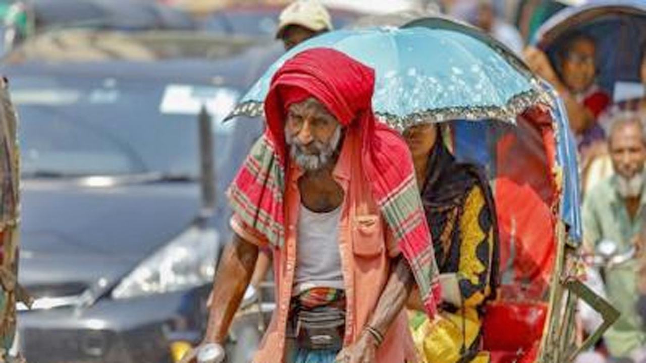 Sweltering-heat-in-Dhaka