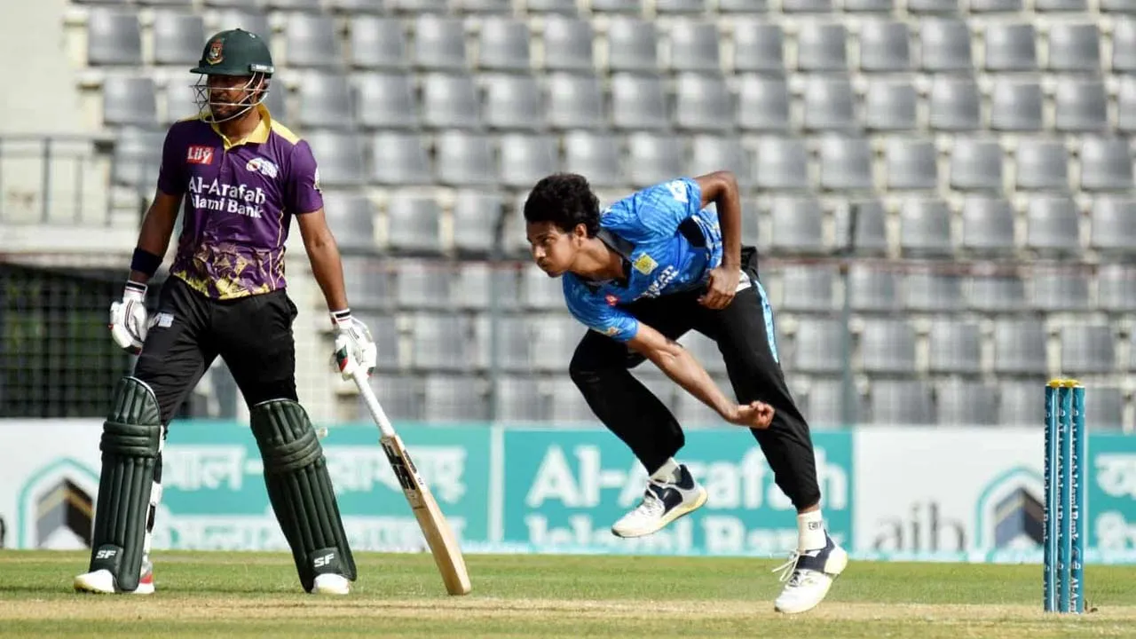 স্বল্প রানের রোমাঞ্চকর ম্যাচে সিলেটের জয়