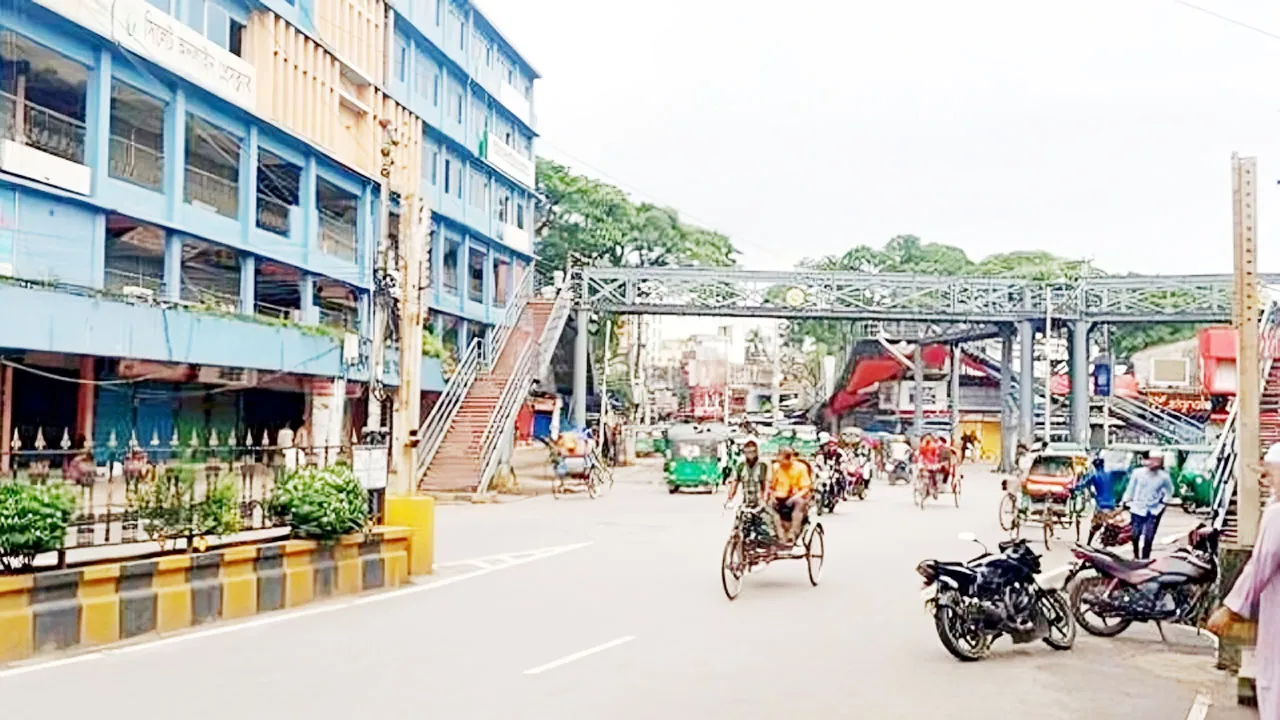 ছুটির দিনেও অস্বাস্থ্যকর সিলেটের বায়ু