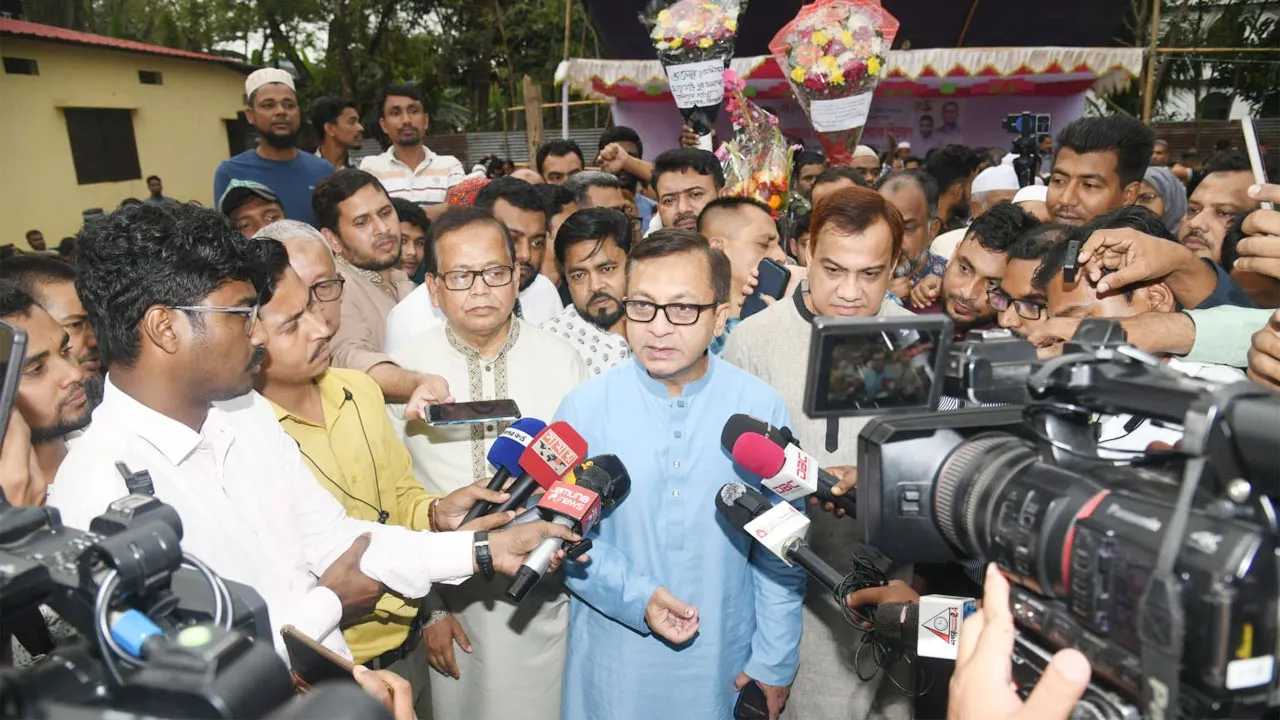 ঈদযাত্রায় জ্বালানির মূল্য বৃদ্ধির প্রভাব পড়বে না : বাণিজ্যমন্ত্রী