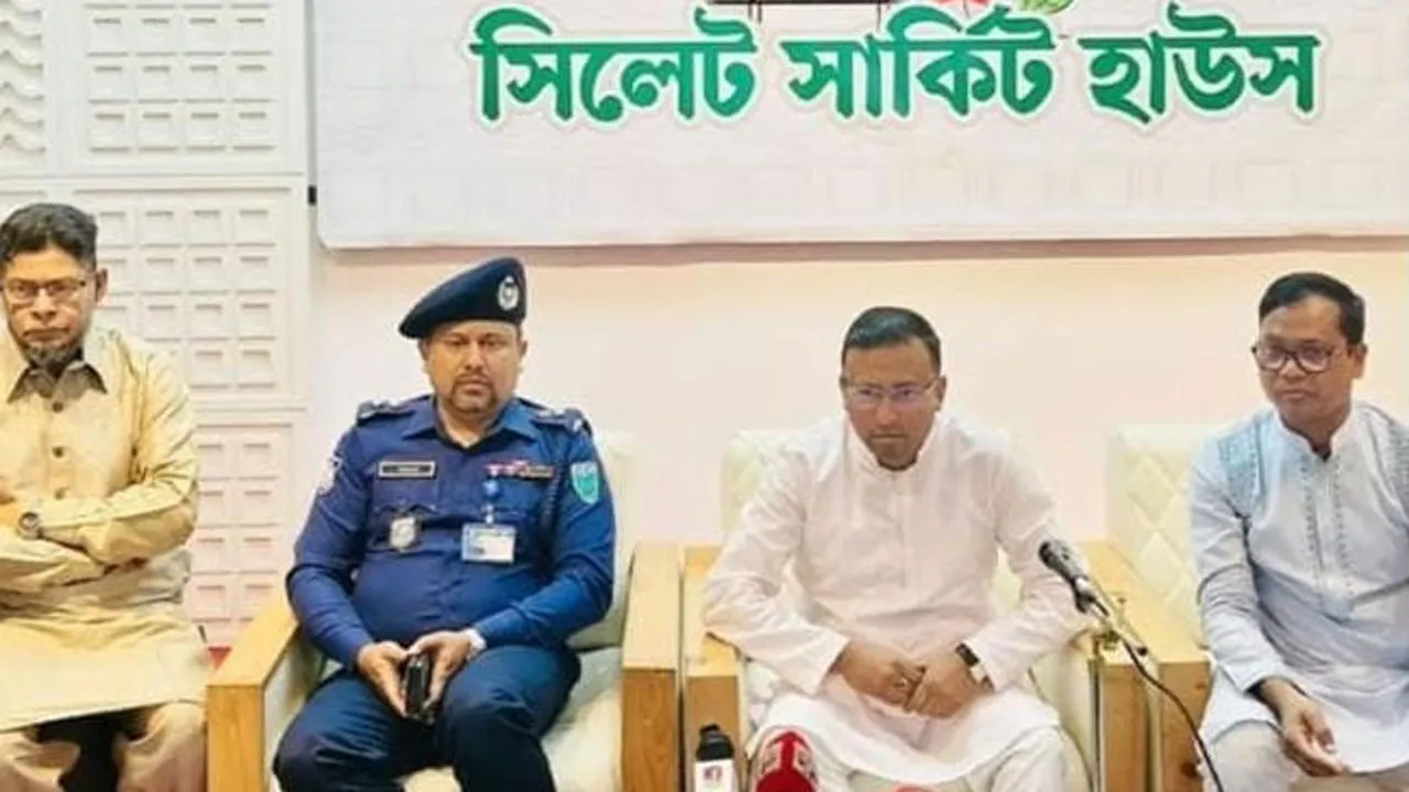 ওসমান হাদির খুনিদের দেশে ফিরিয়ে আনতে ভারতের সাথে কথাবার্তা চলছে