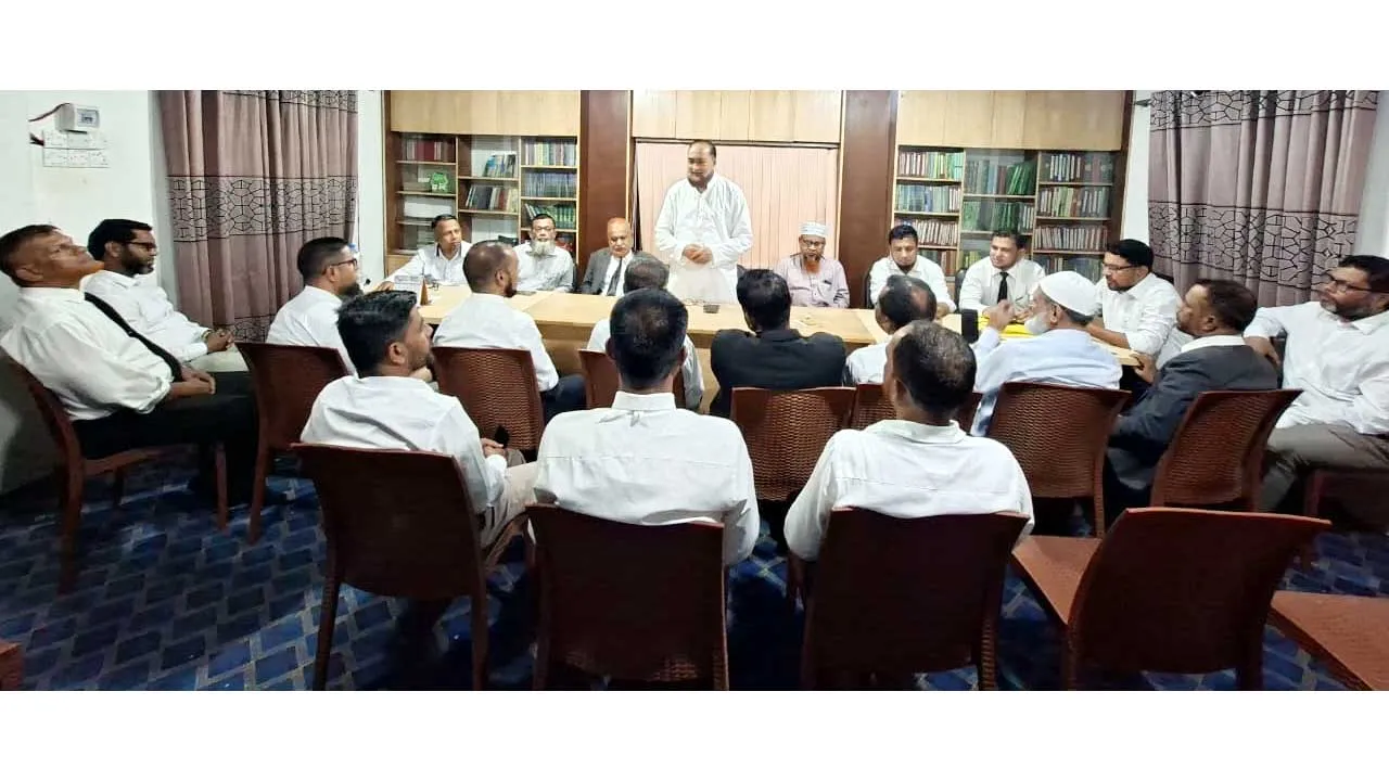 সিলেটে আইনজীবীদের সাথে মহানগর জামায়াতের মতবিনিময়