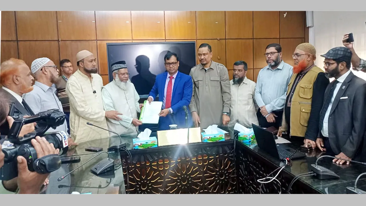 বিমান পর্যটন উপদেষ্টা বরাবর সিলেট জামায়াতের স্মারকলিপি প্রদান