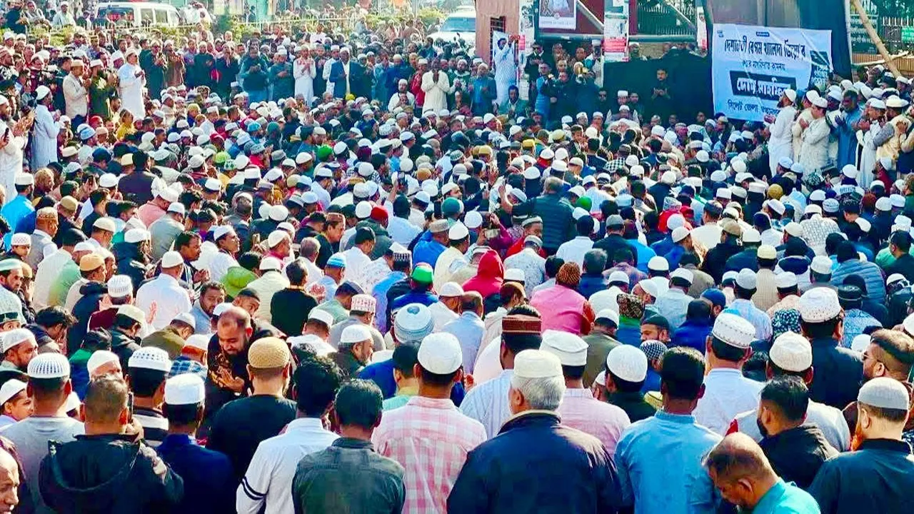সিলেটে খালেদা জিয়ার রুহের মাগফিরাত কামনায় বিএনপির দোয়া মাহফিল