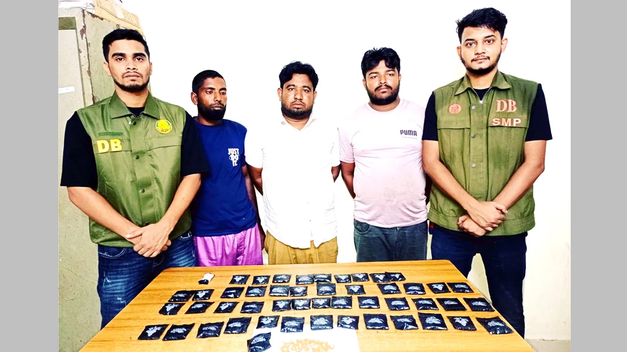 সিলেটে ৯৬৭০ পিস ইয়াবার চালান জব্দ, আটক ৩