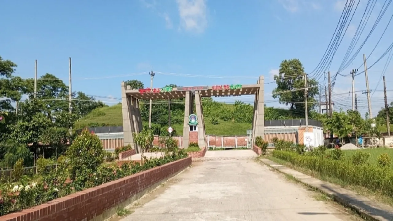 সিকৃবিতে ভিসির কার্যালয়ে দু’গ্রুপের মধ্যে হাতাহাতি