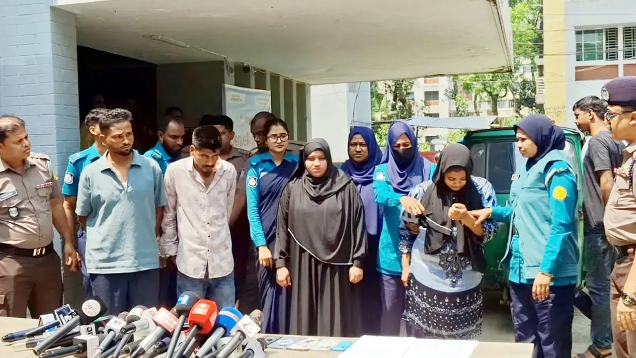 সিলেটে হানিট্র্যাপ চক্রের ৪ সদস্য পুলিশের জালে, উদ্ধার ২ তরুণ