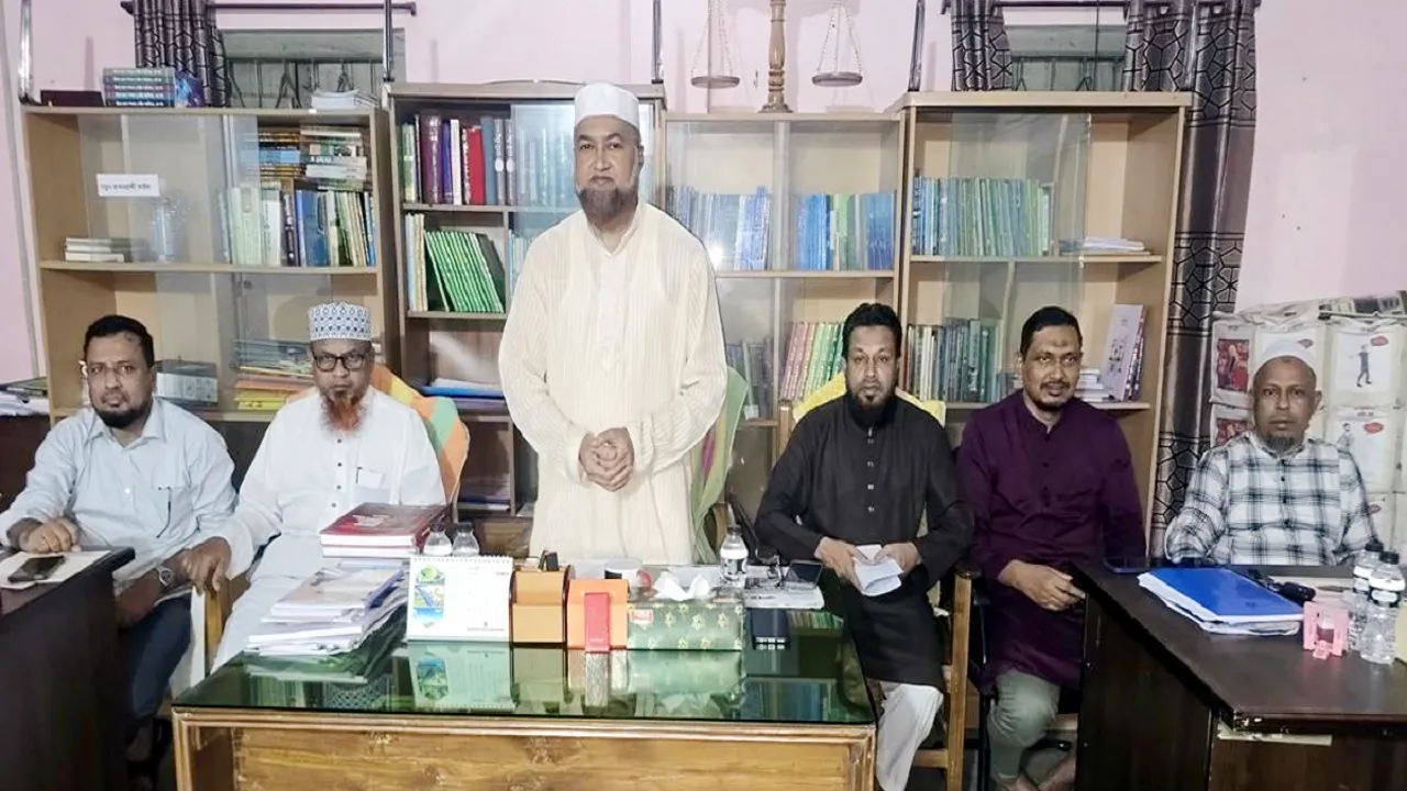 জনস্বার্থে সিলেটের ডিসি সারওয়ারের প্রত্যাহারের আদেশ বাতিল করুন