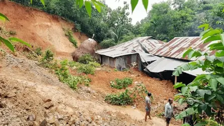 সিলেটে অতিভারী বৃষ্টিতে টিলা ধসের শঙ্কা