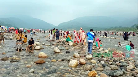 দুর্গাপূজার ছুটিতে সিলেটে পর্যটকের ঢল