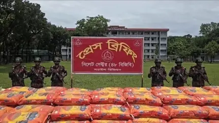 সিলেট সীমান্তে আড়াই কোটি টাকার চোরাচালান পণ্য জব্দ