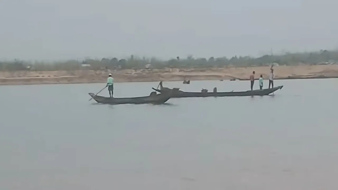 তাহিরপুরে যাদুকাটা নদীতে নৌকা ডুবে শিশুসহ ৩ জনের মৃত্যু
