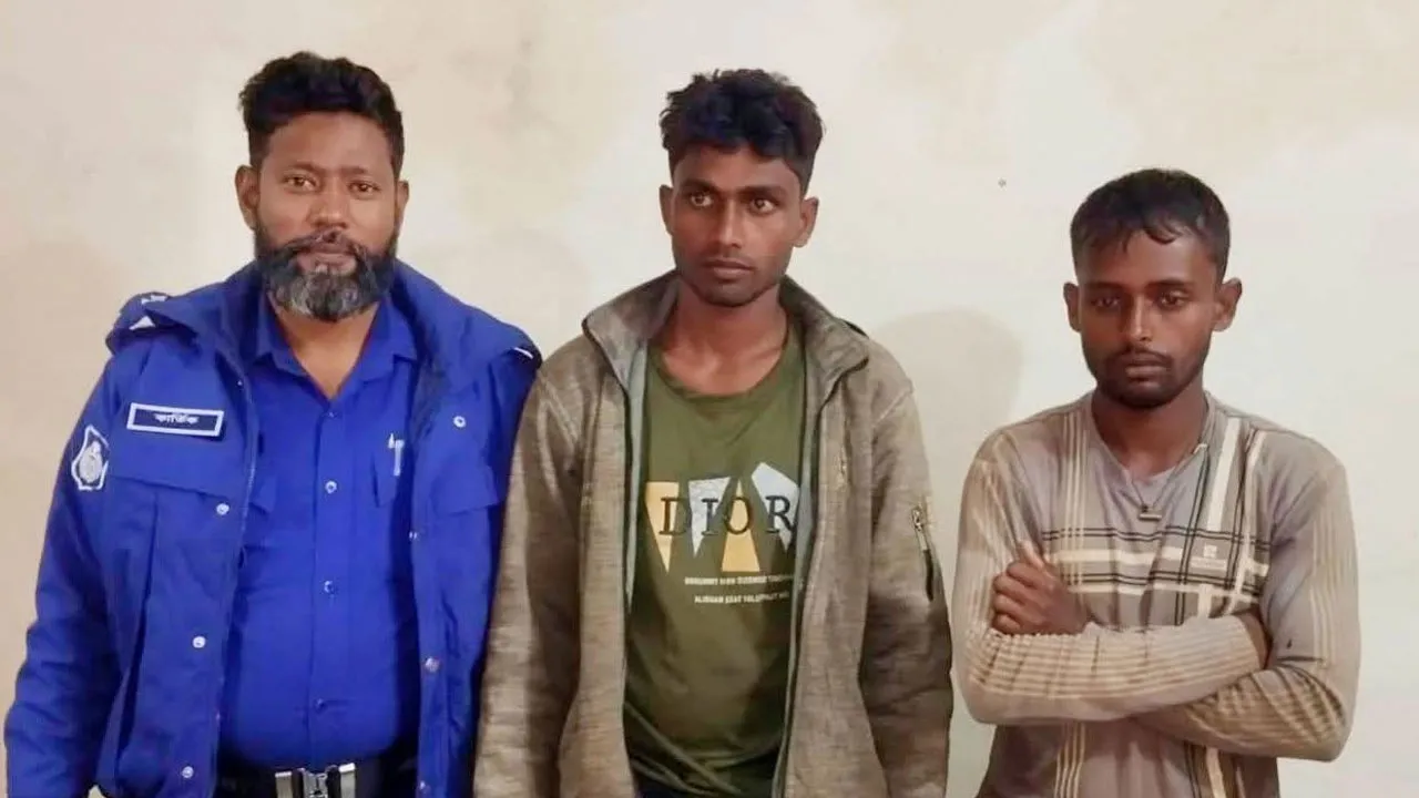 তাহিরপুরে মাহরাম নদীতে অবৈধ বালু উত্তোলন, আটক ২