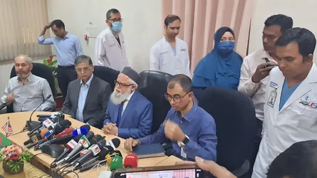 তামিম ইকবাল ৭২ ঘণ্টার অবজারভেশনে, ৩ মাস থাকবেন বিশ্রামে