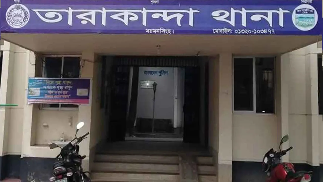 ময়মন‌সিংহে সিএনজি-অ্যাম্বুলেন্সের সংঘর্ষে নিহত ২