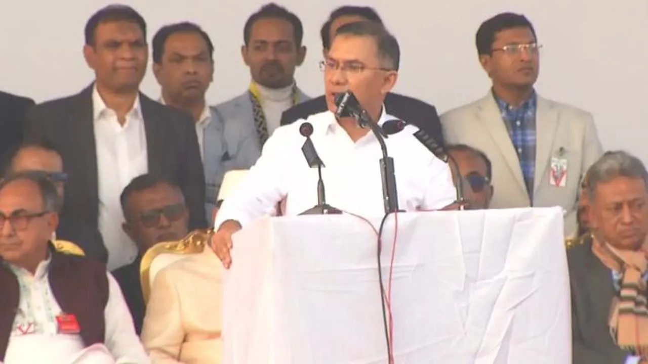 তারেক রহমান গণসংবর্ধনার মঞ্চে