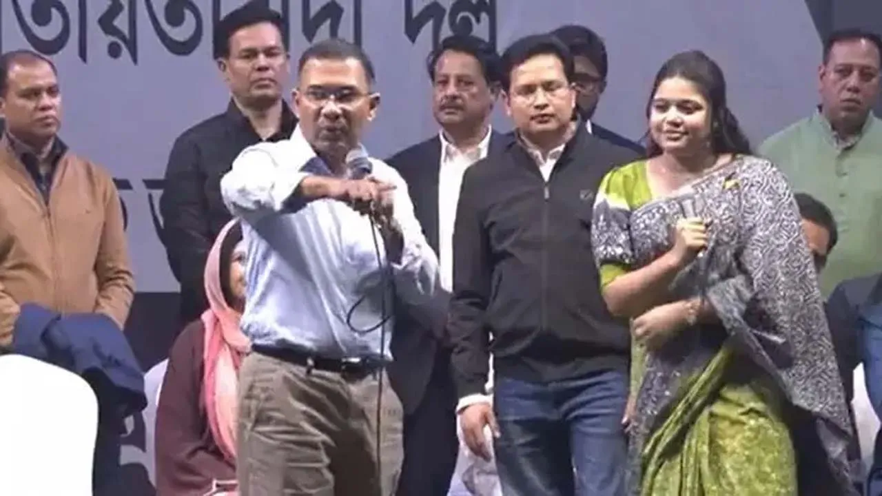 ভাষানটেকে বিএনপির নির্বাচনী জনসভা মঞ্চে তারেক রহমান
