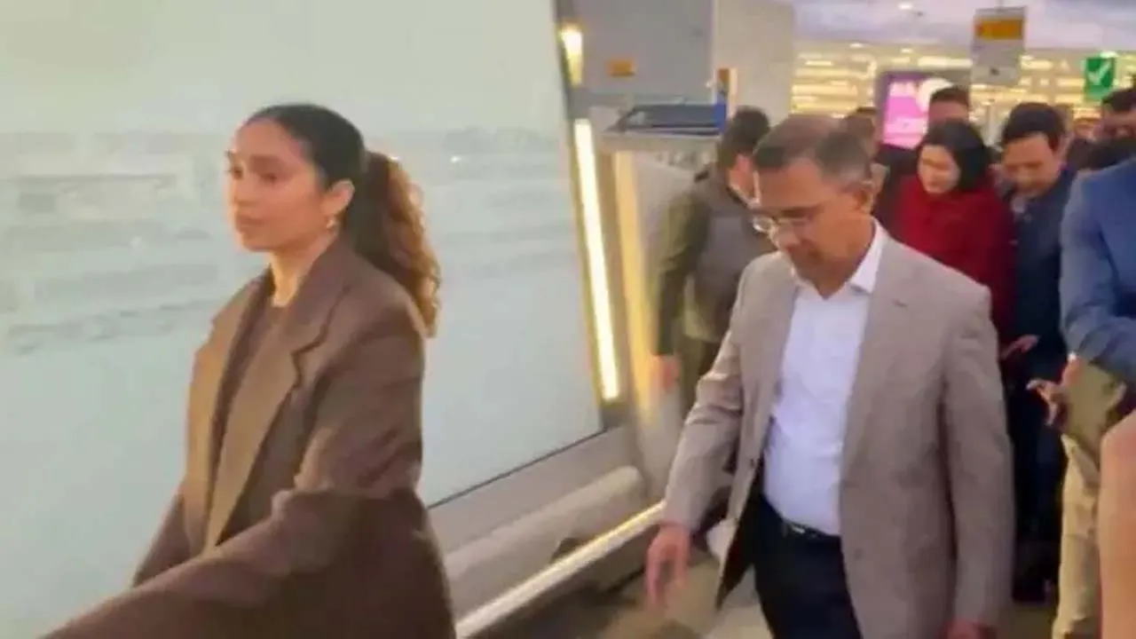 সপরিবারে দেশের পথে তারেক রহমান