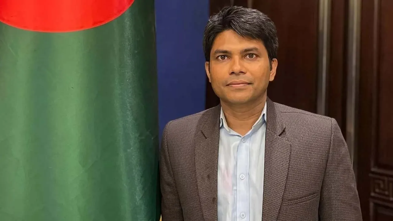 কলকাতায় বাংলাদেশ উপ-হাইকমিশনের প্রেস মিনিস্টার তারিক চয়নের পদত্যাগ