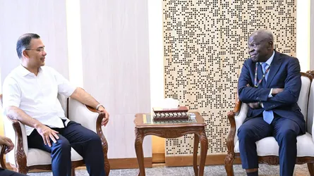আন্তর্জাতিক শ্রমমান বাস্তবায়নকে সর্বোচ্চ গুরুত্ব দেয়া হচ্ছে : প্রধানমন্ত্রী