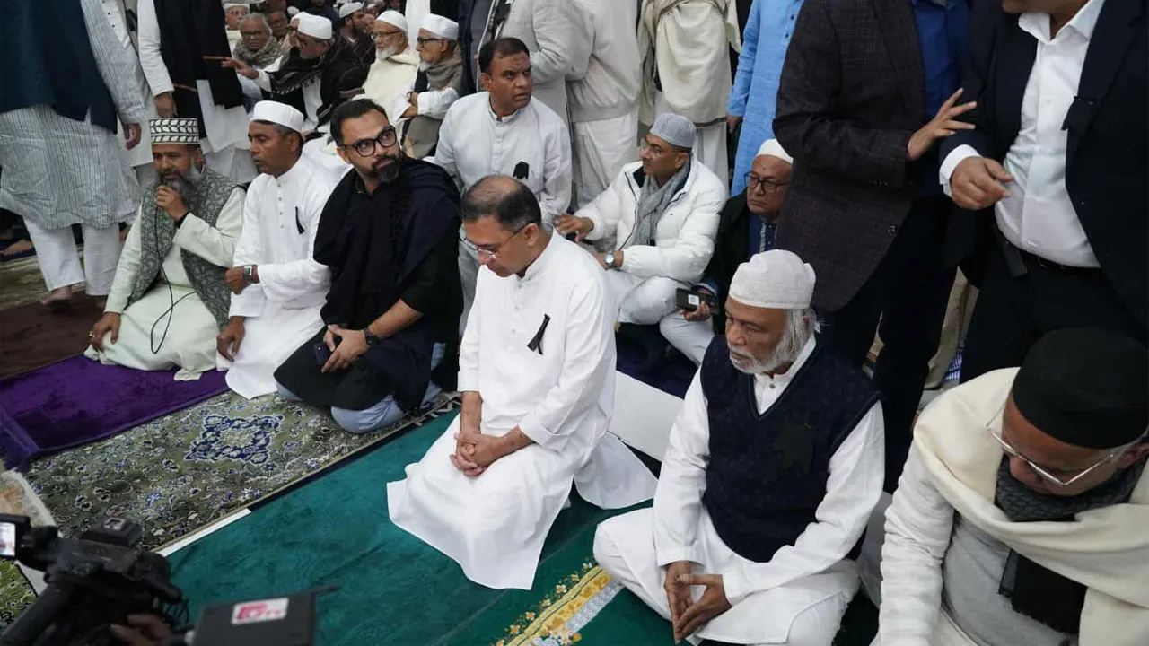 দোয়া মাহফিলে খালেদা জিয়াকে স্মরণ