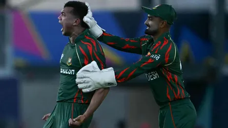 সেঞ্চুরির দ্বারপ্রান্তে তাসকিন