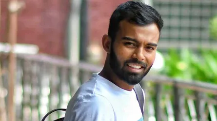 নাটক থামছেই না, আবারো নিষিদ্ধ তাওহীদ হৃদয়!