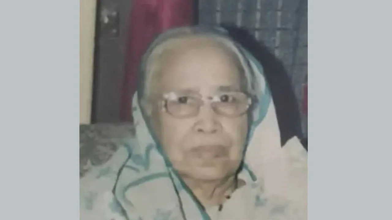 আজ বেগম খালেদা জিয়ার মায়ের ১৮তম মৃত্যুবার্ষিকী