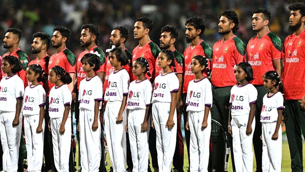 তিন পরিবর্তন নিয়ে মাঠে নেমেছে বাংলাদেশ
