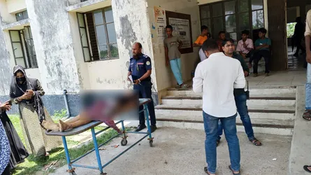 কুয়াকাটায় মোটরসাইকেল দুর্ঘটনায় কিশোর নিহত